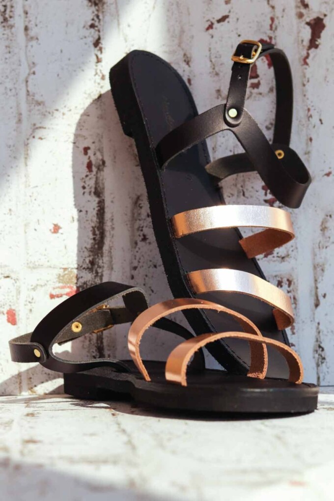 Sandale cu talpă joasă FUNKY CHIC, bronz