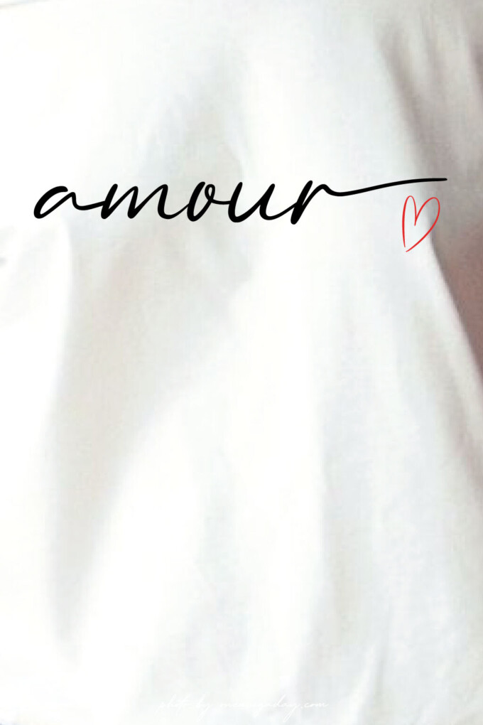 Tricou alb dama oversize Amour